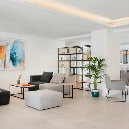 Marina Drach Aparthotel